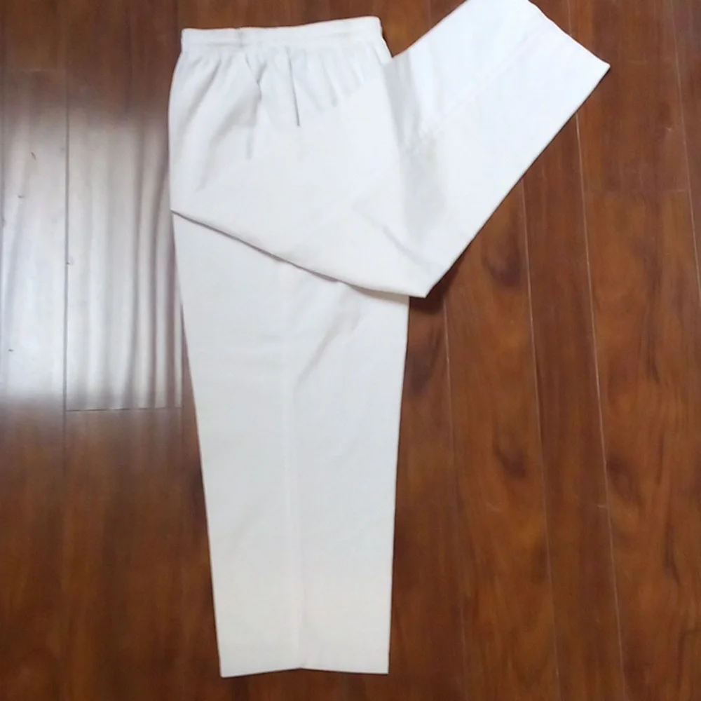 Koret Petites White Pants - 28" Elasticized Waist - Picture 3 of 7
